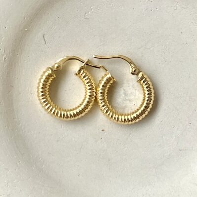 گوشواره حلقه ای مینیمال صدفی