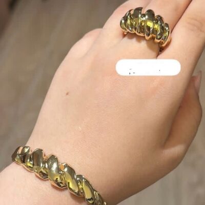انگشتر حلزونی مجلسی 2/39 گرمی مناسب سایز 56 و 57 دارای حلقه تنظیم سایز تا 4 سایز کوچکتر